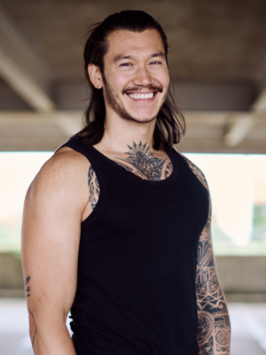 Yogalehrer Dennis Hartmann
