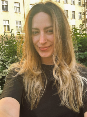 Yoga Lehrerin Peggy Schroeter